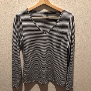 Esprit V-neck Strip Shirt